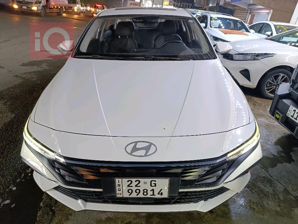 هیوندای ئەلەنترا